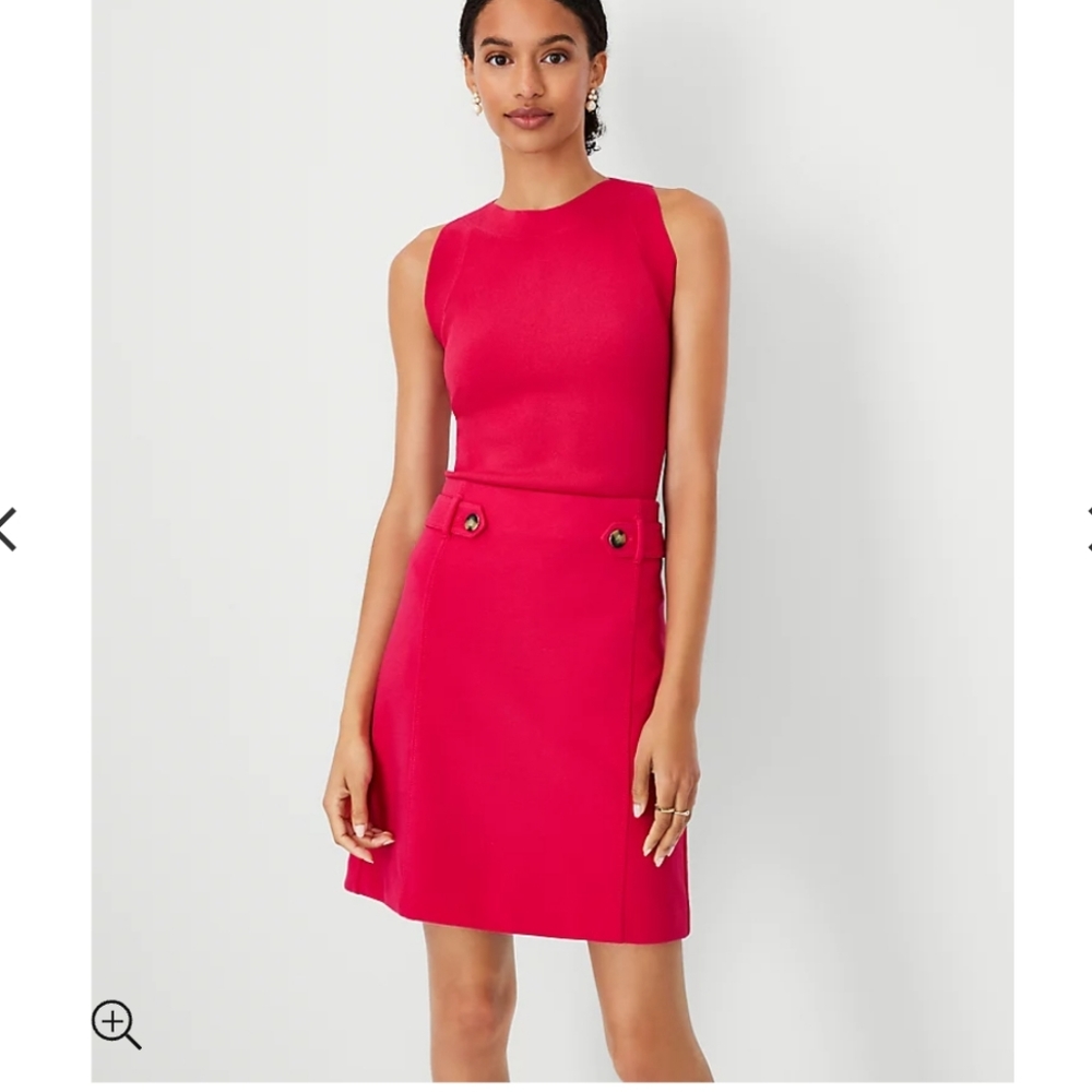 Button Tab-A line skirt